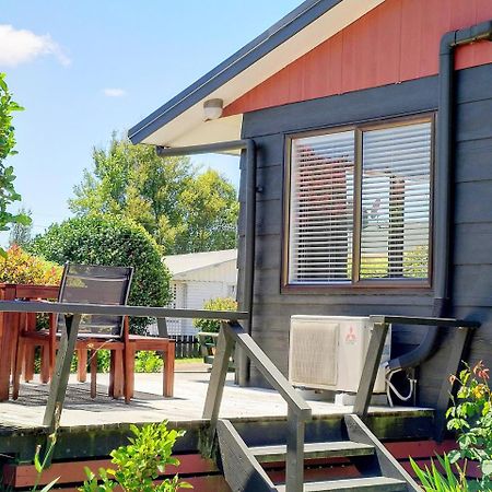 Bram'S Bach Villa Taupo Bagian luar foto