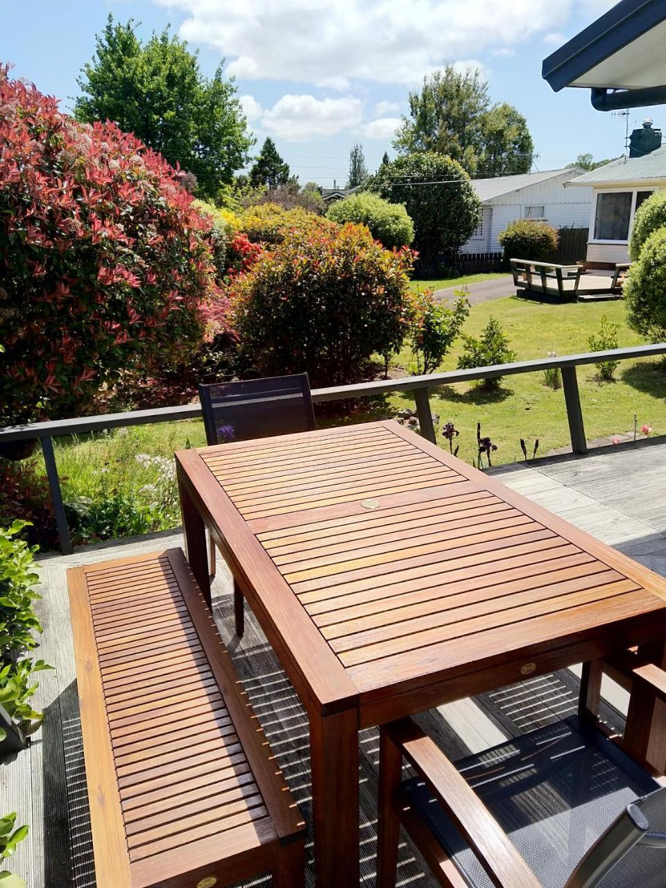 Bram'S Bach Villa Taupo Bagian luar foto